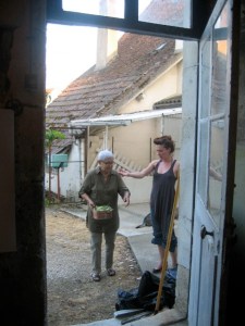 Pierrette en salade & Laeticia en figure Christique